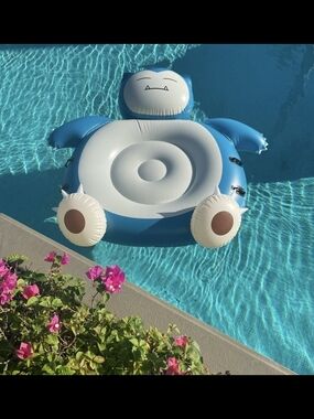 Pokemon Snorlax Pool Lounger - Blue and White